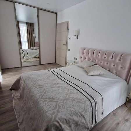 Life Story Apartment Kaunas Ngoại thất bức ảnh