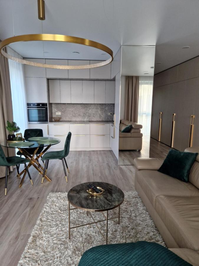 Life Story Apartment Kaunas Ngoại thất bức ảnh